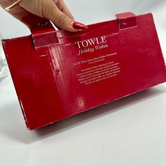 NWT Towle Holiday Wishes set of 3 Santa snow globe ornaments - Picture 3 of 8